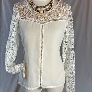Lulumari Cloud Dancer White / Cream Lace Detail Blouse Top
